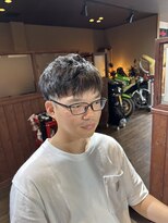 カットスペース キャロル(CUT SPACE CAROL) ツーブロフェード