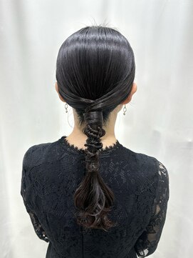 サクララ(Sakura la) 艶タイト編み下ろし/結婚式お呼ばれヘア/参列ヘア/二次会ヘア