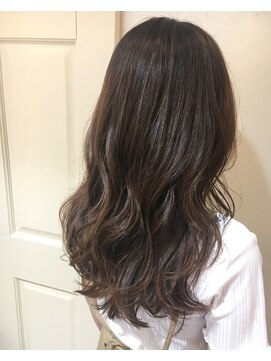 トゥーリ 藤崎店(tuuli) 大人女性◆艶レイヤー前髪ピンクベージュ 髪質改善 縮毛矯正