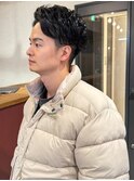 ニュアンスパーマ ツーブロック 刈り上げ アップバング