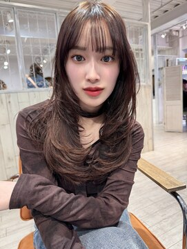 レイラバイアフロート 吉祥寺(Lila by afloat) 顔まわりカット/レイヤーカット/おくれ毛カット/ロングレイヤー