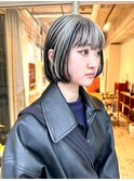 ホワイトハイライトデザインボブ