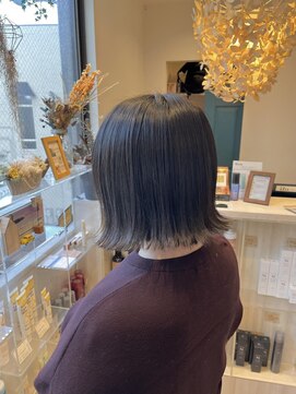 イト リトルヘアガーデン(ito. little hair garden) 切りっぱなしボブ