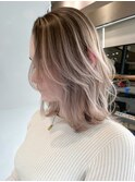 ミディアム顔周りレイヤーくびれヘアおくれ毛_ba362831