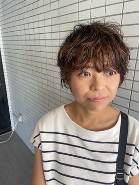 ヘアアンドスペース ベロン(hair&space velon) ショートパーマスタイル
