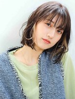 ヘアメイク アージュ 天神西通り店(HAIR MAKE age)&nbsp;イヤリングカラー ベージュ系 ダブルカラー ミディアムボブ