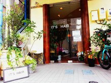 イッツヘアー(IT'S HAIR)の雰囲気（静岡駅アスティ出口から徒歩30秒！）