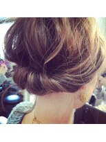 ダブル ヒッチ ヘア(W Hitch hair)&nbsp;簡単アレンジヘア