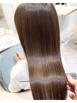 アンド ラ ブランシュ(&.La Blanche)&nbsp;髪質改善大宮&.La Blancheナチュラルスモーキーグレージュカラー