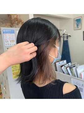 アルファ 姪浜店(alpha) ブルーブラック×シナモンベージュ