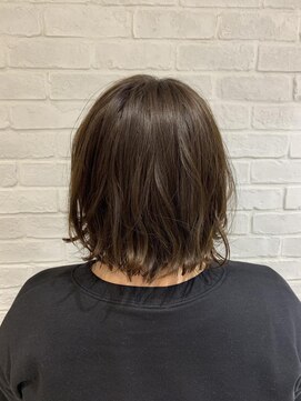 コム(com by neolive) エアリー外ハネボブ＊