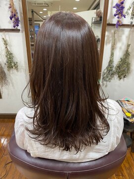美容室 メザミー MESAMIES 立体感ハイレイヤーセミロング×20代30代大人可愛い小顔スタイル
