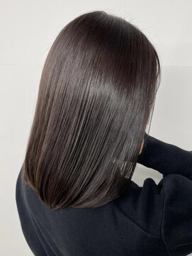 クローズ(cross-z) 髪質改善 黒髪 ショート 前髪 グレーベージュ20代30代40代モテ髪