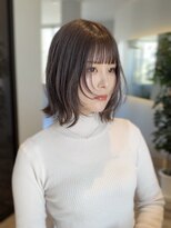 ケリーアン 太田(kelly.un)&nbsp;お顔まわりレイヤー / 外ハネボブ / シアーグレージュ / 群馬