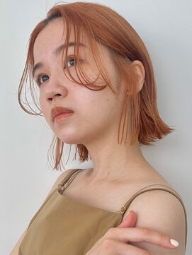 ノイカーム(noi Calm) 顔周りレイヤーカットグレージュカラーくびれボブショートカット