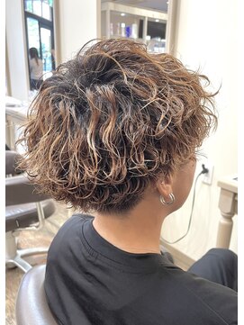 アルターリール(aL ter Rire) カール/セミディ/シアーカラー/姫カット/鎌取/中村郁未