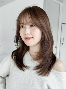 タス(tas) ヘルシー韓国ヘア　似合わせカット顔周りカットおまかせカット