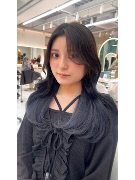 ロンドルピナス 小倉(Lond Lupinus) ブルーブラック/ワイドバング/美髪のススメ/外ハネボブ/北九州/