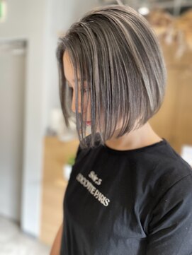 アヴァンス 京橋店(AVANCE) シャドルーツバレイヤージュの3D立体感ボブ