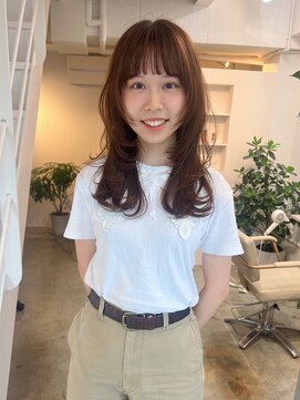 ユク(yuk) 人気のシンプルレイヤー♪