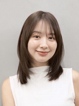 ガーデンヨコハマエスト(GARDEN YOKOHAMA est) ミディアムヘア　くびれヘア　レイヤーカット　前髪　暗めカラー