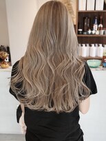 ウィム(wim)&nbsp;透明感たっぷり "シアーベージュ" /ブリーチ/ハイトーン