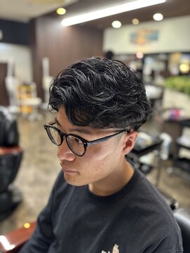 ドゥーエン(DoEN) 毛流れパーマ