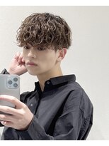 アストラ(ASTRA)&nbsp;MEN’S HAIR/波巻きツイストスパイラル/リバースセンターパート