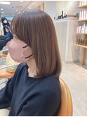大人女子 鎖骨ボブ 前髪あり マロンベージュ