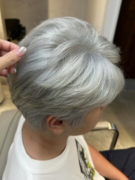ノアノ(NOANO) ブリーチ2回でできるホワイトカラー