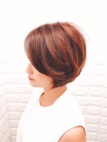 ミッシェル アフロート(michelle afloat)&nbsp;ショートスタイルでもラウンドCカーブカット