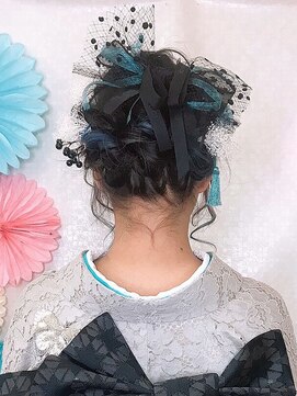 アロス ヘアー(Aross hair) おしゃれかわいいモノトーンアレンジ
