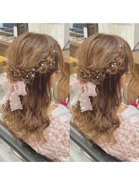 ヘアセット アリエス 新宿駅前店(aries) お花ハーフアップ