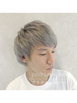 バトー(bAteAu) ミルクティー、グラデーション、エクステ、インナー、ハイライト