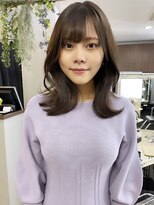 アミヘアーサプライ(AMI Hair Supply)&nbsp;カーキグレージュ/大人かわいいフェザーバング/韓国風カット