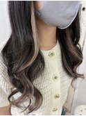 ベージュイヤリング