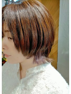 デラハイダウェイ(DELA HIDEAWAY) ショートマッシュ マッシュウルフ 外ハネ