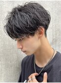 ツイストスパイラルパーマ刈り上げマッシュアップバングメンズ