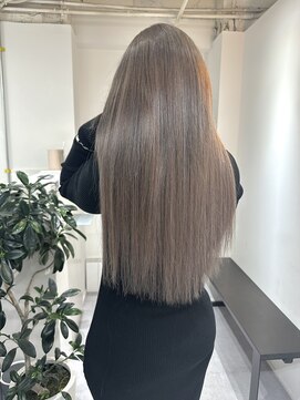 アルマバイロサ(ALMA by ROSA) グレー味つよめグレージュロング＊/担当rui