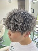 ホワイトメッシュ×波巻きツイストスパイラルパーマ