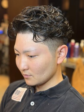 ヘアーモードキクチ 神田日銀通り店 ウェーブパーマ