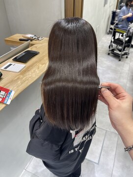 フェリア 松山(Feria) 【Feria松山】白石の美髪矯正☆