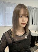 顔周りレイヤー/グレージュ/ブリーチ/ミルクティー/大阪梅田