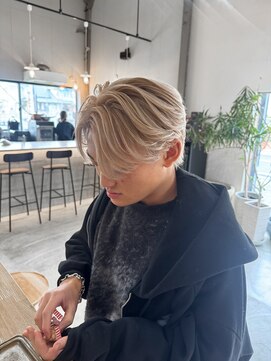 ベルポール(Bell port) 韓国ヘア×ホワイトブロンド