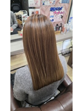 ルーミールーム(RoomieRoom) 髪質改善/トリートメント/質感改善/美髪/艶髪/うねり/白髪ぼかし