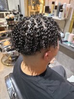 スパークスヘア(Sparks hair)&nbsp;ひたすら針金使って巻くパーマ！その名も！針金パーマ！！