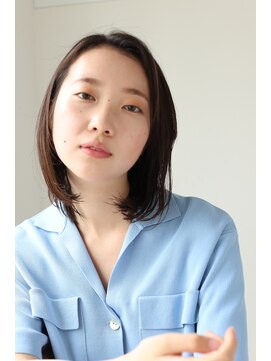 エクリボンヌ(equri bonne) ゆるっと内巻きロブ