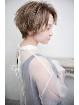 クレドガーデン 西新井店(CRED GARDEN) 透明感/ニュアンスカラー/ひし形耳掛けハンサムショート/西新井