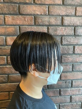 ノーブルヘアー(NOBLE HAIR) センターパート