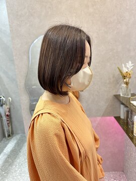 ロンド レア 天神大名店(Lond Le’a) ベージュカラータッセルボブケアブリーチ髪質改善